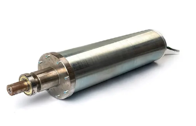 ضمان السلامة مع الناقلات الدوارة في البيئات الصناعية